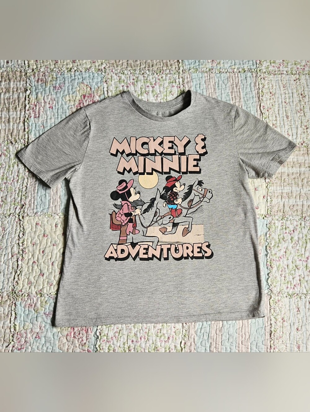 Disney Mickey & Minnie Western Cowgirl Graphic Tee - Light Gray